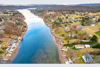 614 W Wynonah Drive, Auburn, PA 17922 - Photo 60