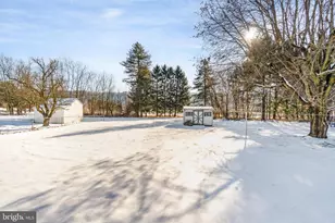 1011 E Main St, Hegins, PA 17938 - Photo 24