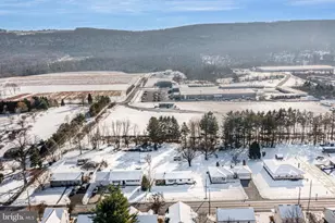 1011 E Main St, Hegins, PA 17938 - Photo 28