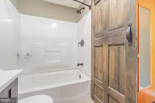 1011 E Main St, Hegins, PA 17938 - Photo 20