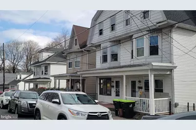 262 Indiana Avenue, Shenandoah, PA 17976 - Photo 2