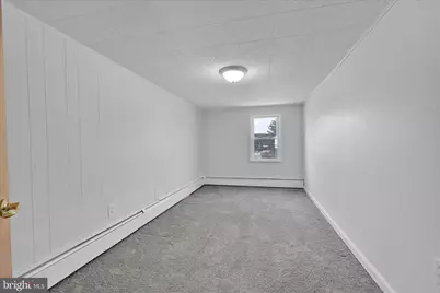 28 W Donaldson Street, Tremont, PA 17981 - Photo 16