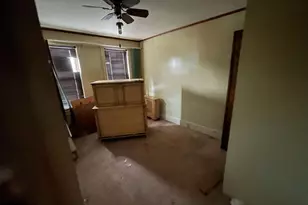 325-327 S Balliet St, Frackville, PA 17931 - Photo 4