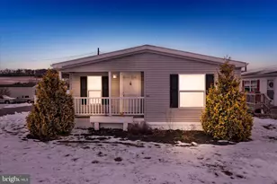 13 Frieden Manor, Schuylkill Haven, PA 17972 - Photo 2