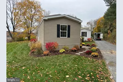 6 Fidler Court, Pine Grove, PA 17963 - Photo 1