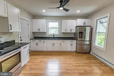 229 W Wallace Street, Pottsville, PA 17901 - Photo 12