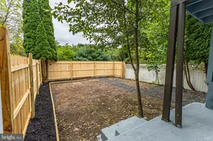 229 W Wallace St, Pottsville, PA 17901 - Photo 4