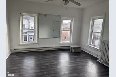 25 E Oak Street, Shenandoah, PA 17976 - Photo 12