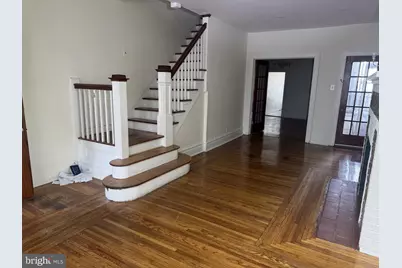 27 E Oak Street, Shenandoah, PA 17976 - Photo 4