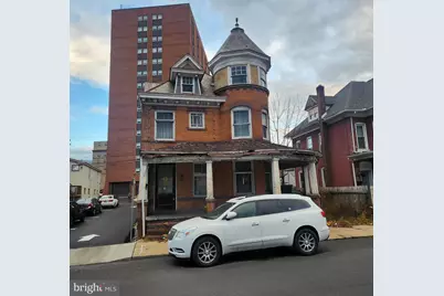 221 Cedar Street, Tamaqua, PA 18252 - Photo 1