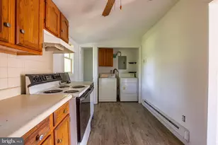 145 Chamberlaine Ave, Pottsville, PA 17901 - Photo 64