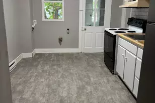 129 N White St, Shenandoah, PA 17976 - Photo 10