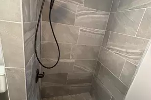 129 N White St, Shenandoah, PA 17976 - Photo 4