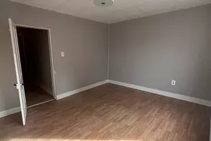 129 N White St, Shenandoah, PA 17976 - Photo 16