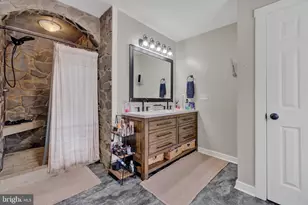 11 Hillside Dr, Pine Grove, PA 17963 - Photo 20