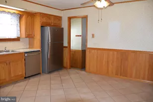 116 W Vine St, Ringtown, PA 17967 - Photo 12