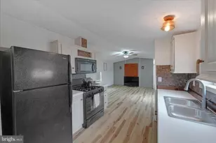 15C Frieden Manor, Schuylkill Haven, PA 17972 - Photo 6