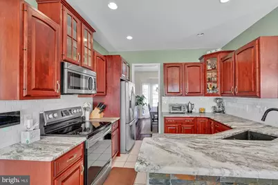 6 Jackson Road, Pottsville, PA 17901 - Photo 2