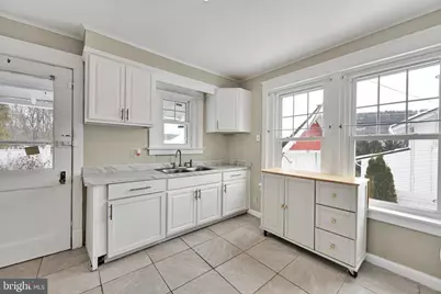 302 Fleet Street, Pottsville, PA 17901 - Photo 12