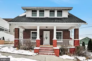 302 Fleet St, Pottsville, PA 17901 - Photo 1
