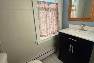 236 N Pine St, Tremont, PA 17981 - Photo 6