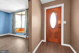 15 S 7th St, Tower City, PA 17980 - Photo 6
