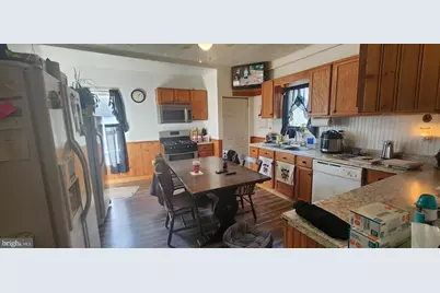 143 W Railroad Street, Pottsville, PA 17901 - Photo 14