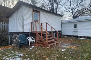 143 W Railroad St, Pottsville, PA 17901 - Photo 6