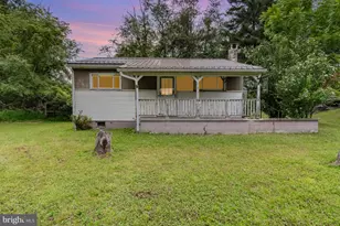 199 S State Rd, Barnesville, PA 18214 - Photo 2