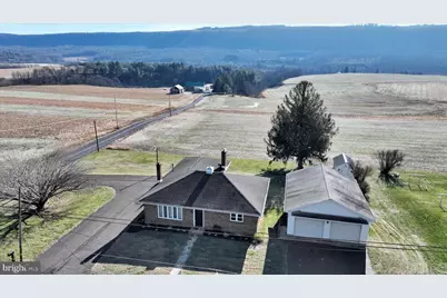 1171 E Main Street, Hegins, PA 17938 - Photo 4