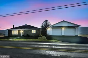 1171 E Main St, Hegins, PA 17938 - Photo 2