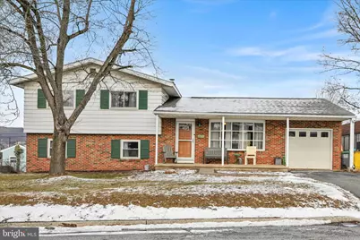 609 Hillcroft Avenue, Schuylkill Haven, PA 17972 - Photo 2