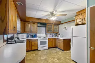 511 N 2nd St, Minersville, PA 17954 - Photo 6