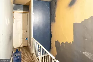 5 S White St, Shenandoah, PA 17976 - Photo 16