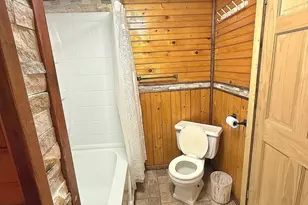 176 Roosevelt Dr, Morea, PA 17948 - Photo 10