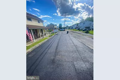 176 Roosevelt Drive, Morea, PA 17948 - Photo 6