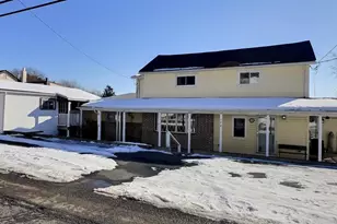 176 Roosevelt Dr, Morea, PA 17948 - Photo 2