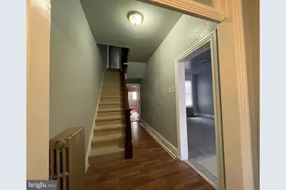 809 W Norwegian Street, Pottsville, PA 17901 - Photo 2