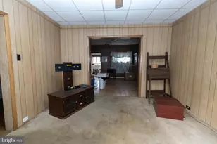 222 Fairview St, Pottsville, PA 17901 - Photo 4