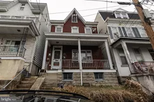222 Fairview St, Pottsville, PA 17901 - Photo 1