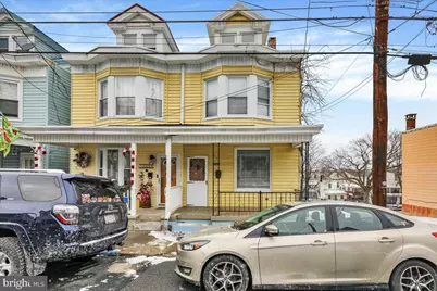 1652 W Norwegian Street, Pottsville, PA 17901 - Photo 2