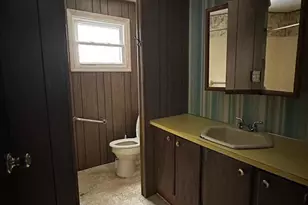 1063 Chestnut St, Pottsville, PA 17901 - Photo 8