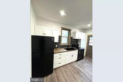 126 Vaux Avenue, Tremont, PA 17981 - Photo 2