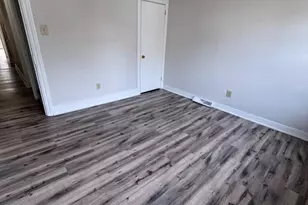 525 E Market St, Pottsville, PA 17901 - Photo 10