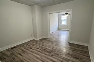 525 E Market St, Pottsville, PA 17901 - Photo 4