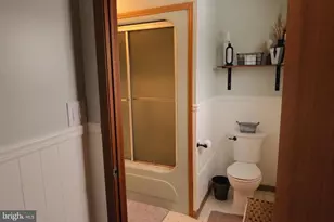 1052 Centre Turnpike, Orwigsburg, PA 17961 - Photo 18