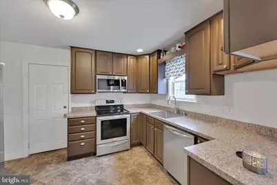 1611 Elk Avenue, Pottsville, PA 17901 - Photo 12