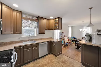 1611 Elk Avenue, Pottsville, PA 17901 - Photo 14