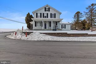 501 Valley Rd, Tamaqua, PA 18252 - Photo 1
