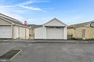 429 W Columbia St, Schuylkill Haven, PA 17972 - Photo 32